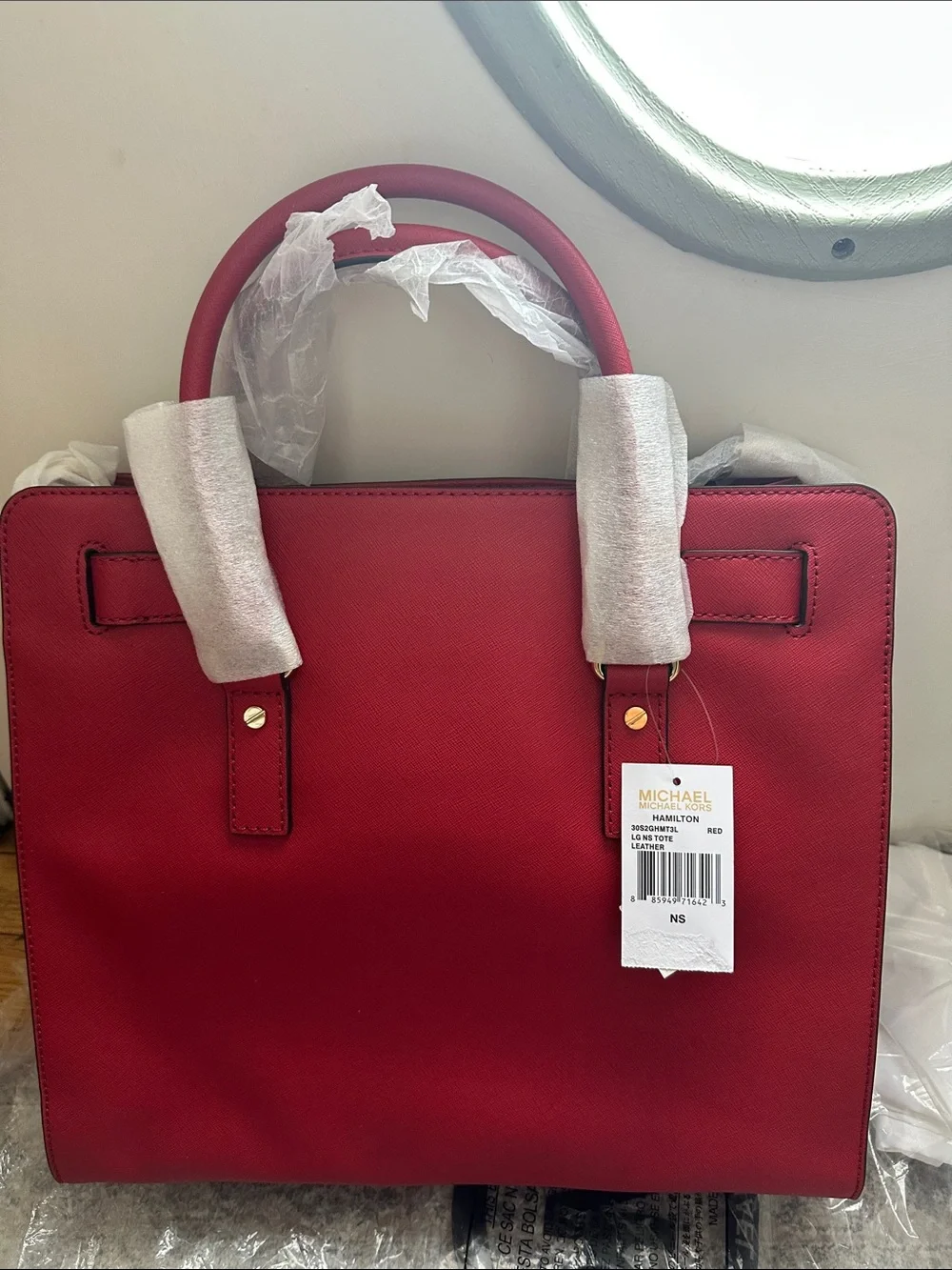 Michael Kors Hamilton Leather Tote - Red